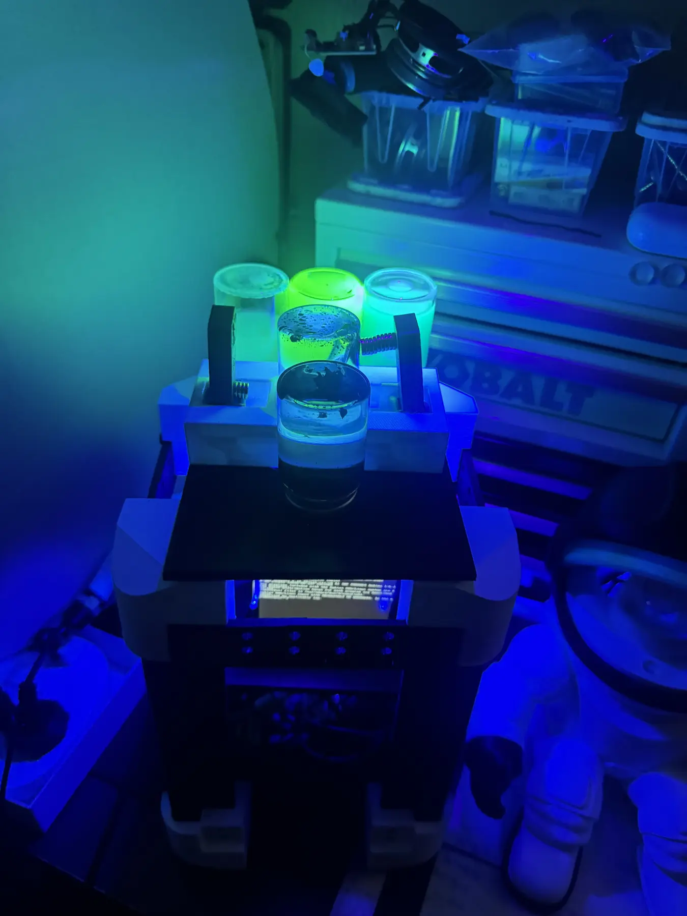 Reactor MK1 ferrofluid and UV lighting prototype
